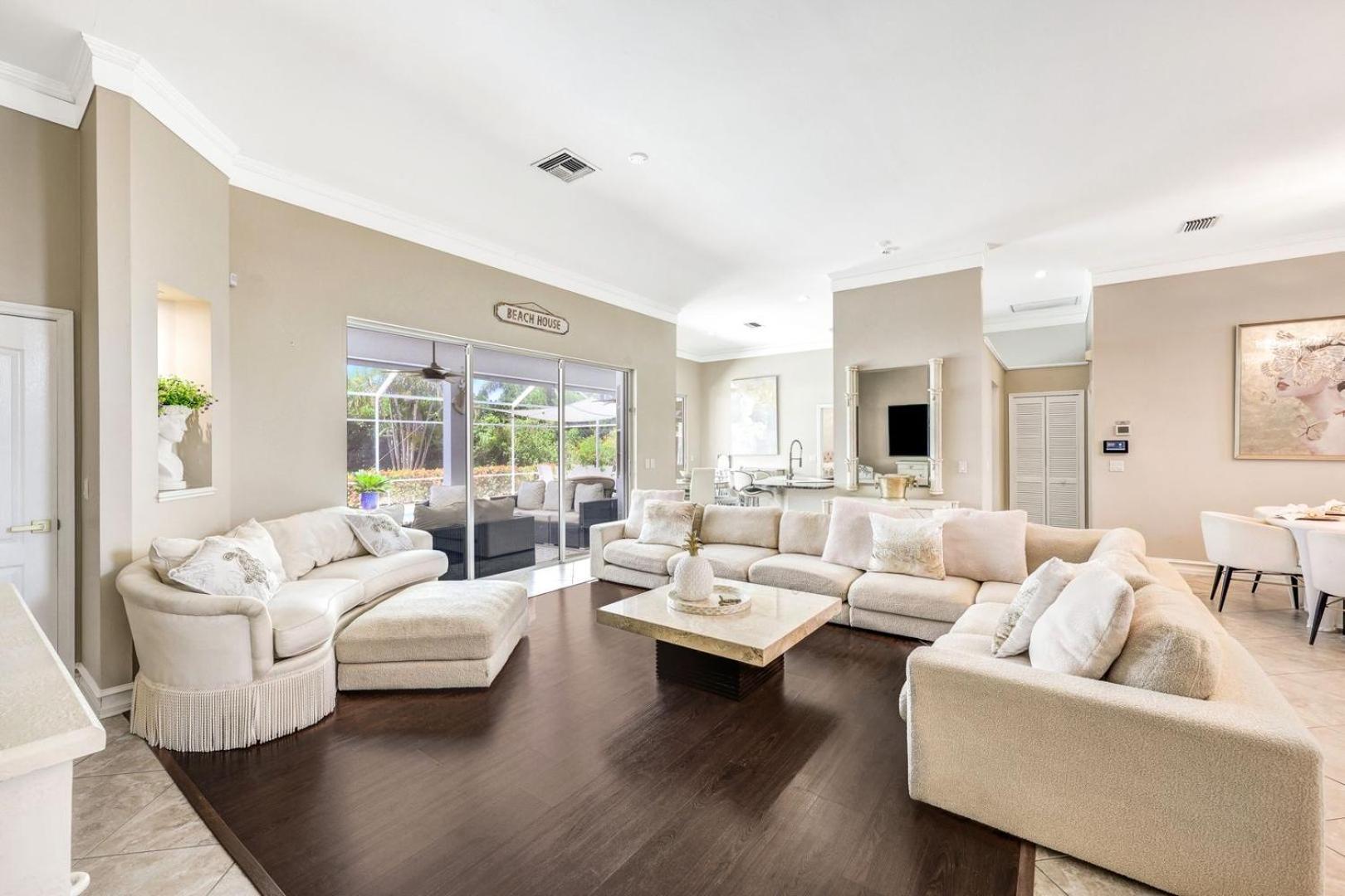 Lux Family 3 Bedroom With Pool Villa Walk To Beach And Mercato Naples Ngoại thất bức ảnh